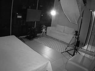 voyeurcam-jb-room-9