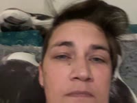 Envie d’évasion ? Laisse-moi t’emporter dans un moment de pur abandon, où chaque caresse est une promesse et chaque regard une invitation. Juste toi et moi, seuls au monde… Je serai à toi, entièrement, prête à exaucer tes désirs. Viens me retrouver en privé, je n’attends que toi.