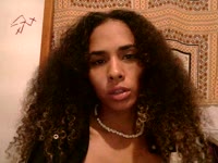 Hi, I am a very extroverted person, friendly, outgoing, unpredictable, chaotic, I like to keep the balance between the healthy and the profane. I have ALWAYS been experimenting and taking risks to be worth living. I live with great intensity and I would like to show this. Come with me and let us discover the pleasures of life in its maximum expression.