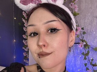nude cam photo DeeKlingensmith