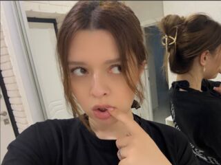 porn web cam DevonaChurchey