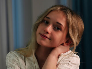 show live DorisCounsell