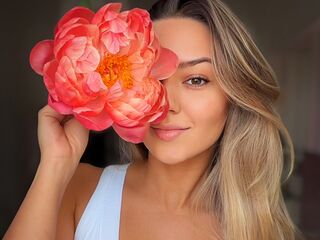 live teaser cam ElsaLove