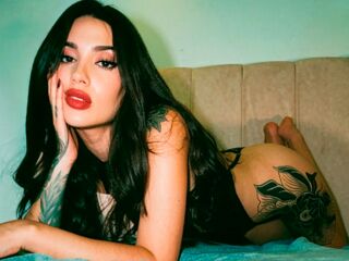 free webcam chat EmiliaVanRose