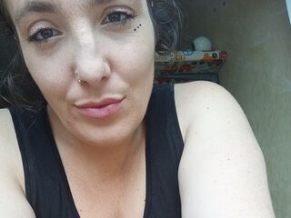 naked girl with webcam masturbating with dildo FionaAnoif