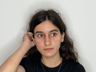 jasmin sexshow FondaYarbro