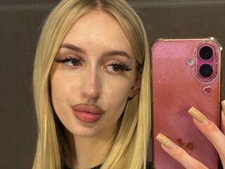 camgirl chat room FrancesSublett