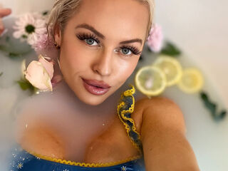 cam girl sex photo IsabellaSaturn