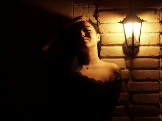 adult video chat IzzaBellaNova