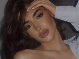 webcam striptease show KayonaEvans