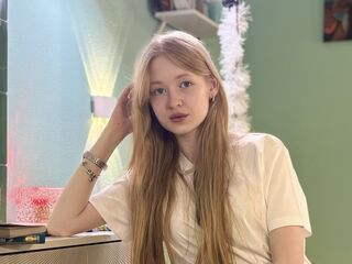Kinky webcam MinnieTallacksen