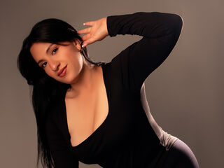 web cam live MyaAmstrong
