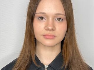 free live webcam chat NaidaBrayton