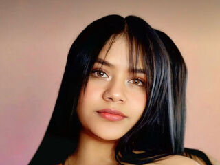 camgirl video chat room SolRusso