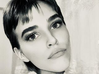 webcam chat room UdelaHailey