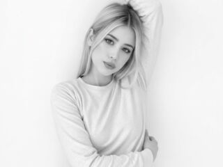 free livecam ZaraVelvettt