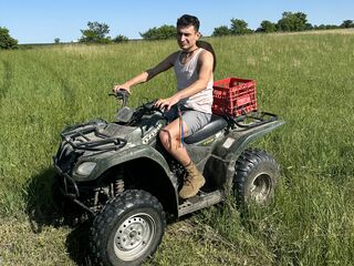 XGuyX