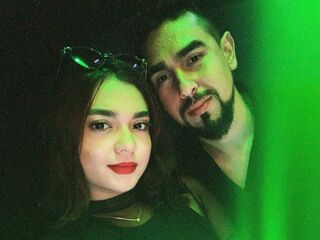 livecam CrisAndDanna