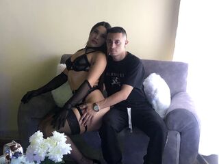 naked cam couple fuck DanaAndMykee