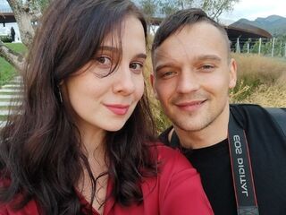 adult couple chatroom LilyAndMaks