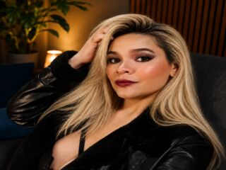 kinky webcam SarahLorenzi