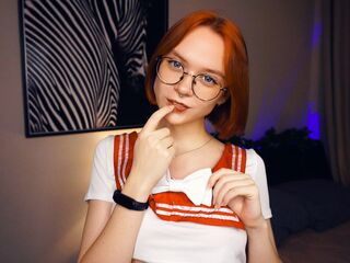 beautiful girl cam AccaDodgson