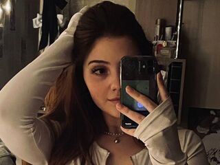 camgirl sexchat AdrienMusni