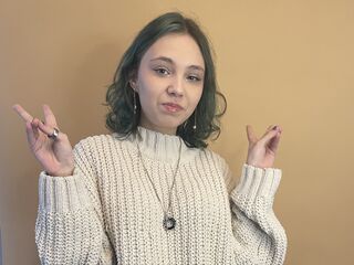 beautiful girlcam AleciaSnow