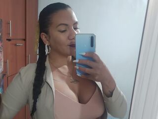 cam hooker AlysaPear