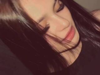 naughty cam girl masturbating with dildo AmberlyMankoski