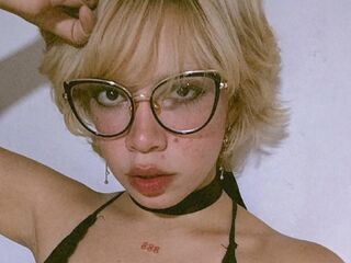 hot sex cam AmelieMari