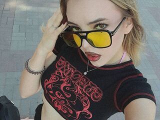 camgirl playing with dildo AngelHarrisonn
