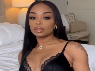 camwhore spreading pussy AngelNoemi