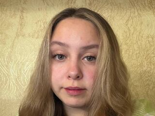 hot webcam slut AngellaRuts