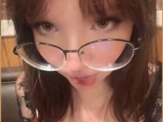naked girl with webcam masturbating with vibrator AnnGibson