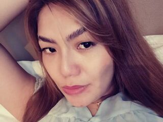 adult cam chat room AraParker