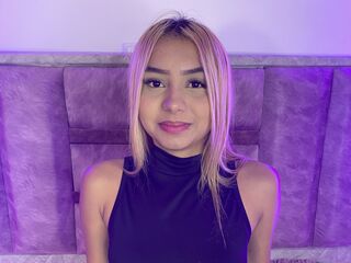 flirt chat room ArhizSanz