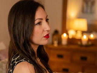 camgirl photo ArishaElara