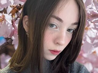 webcam girl chatroom ArleenSchlabach