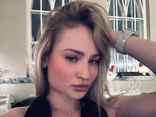 free webcam chat room BarberaWesterman
