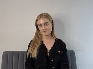 anal sex live cam BellaMonson