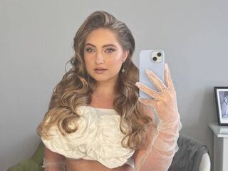 free webcam picture BernieceWarmath