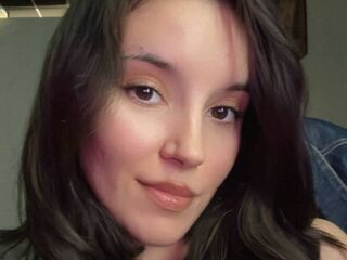 adult liveshow BirdieBirchett