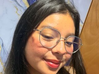 naughty camgirl masturbating with dildo CamilaGat