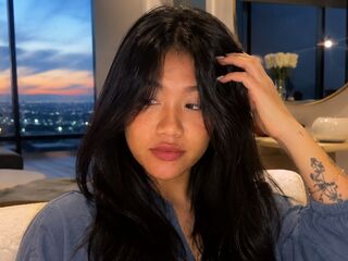 naughty cam girl masturbating CamilleBarker