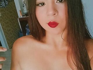 camgirl live CarlaCloe