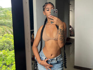 nude gamgirl CarolineCartson