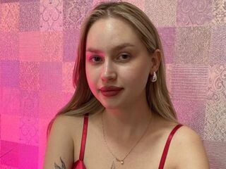 dirty cam show CarolineCoxy