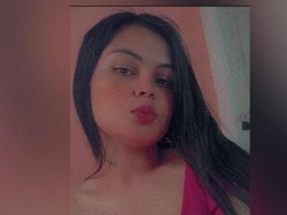 camgirl masturbating with sex toy CataleyaLux