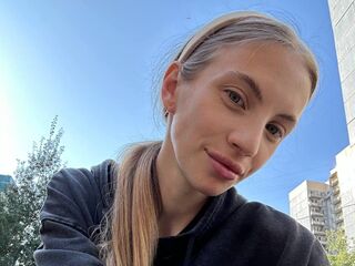 nude web cam CatherynBigger